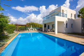 Villa Apollonas